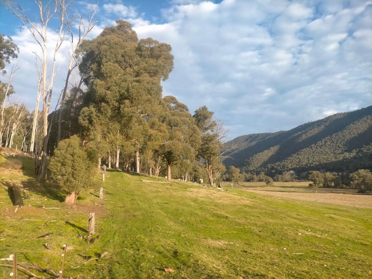 Riverbend Homestead Holiday home