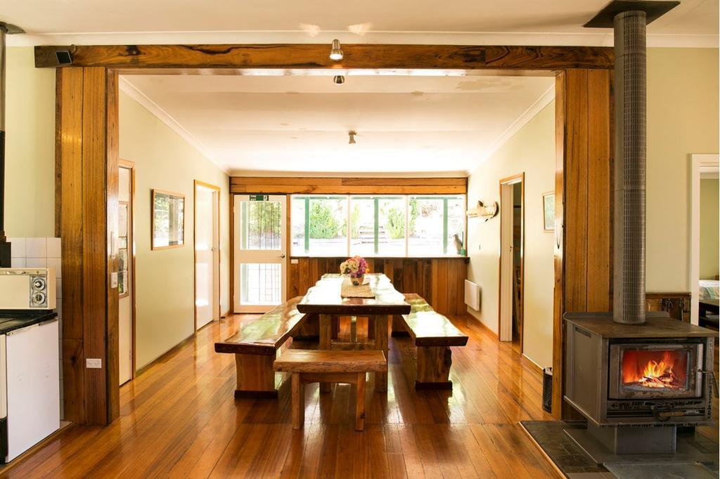Riverbend Homestead Holiday home Bright